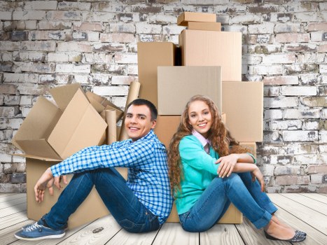 Secure packing of furniture for safe removal in Kennington