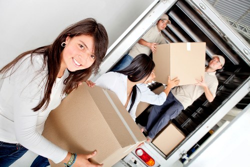 Experienced removalists handling furniture in Kennington